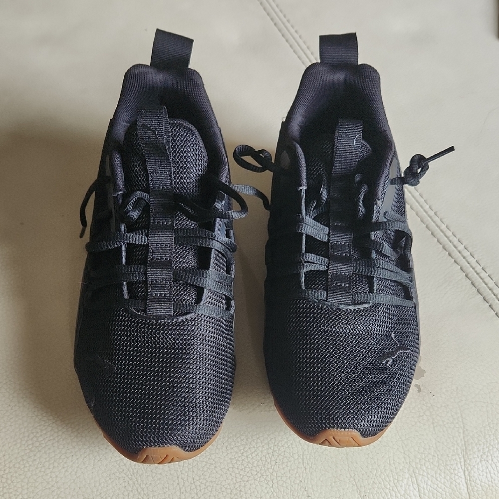 Men's Black Athletic Shoes